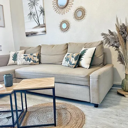 Confort Au Brusc - A Pieds Apartment *